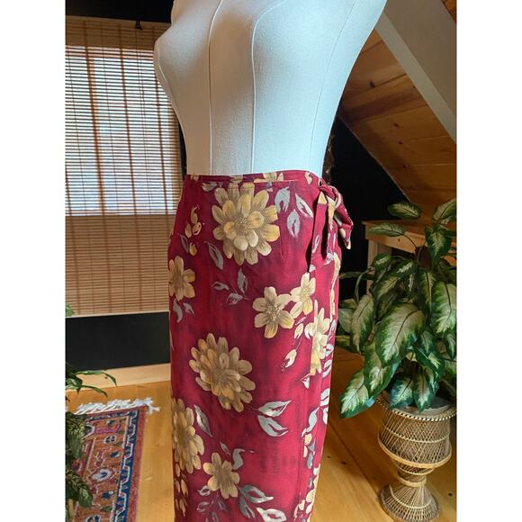 Floral Silk Skirt Set - Picture 3 of 10